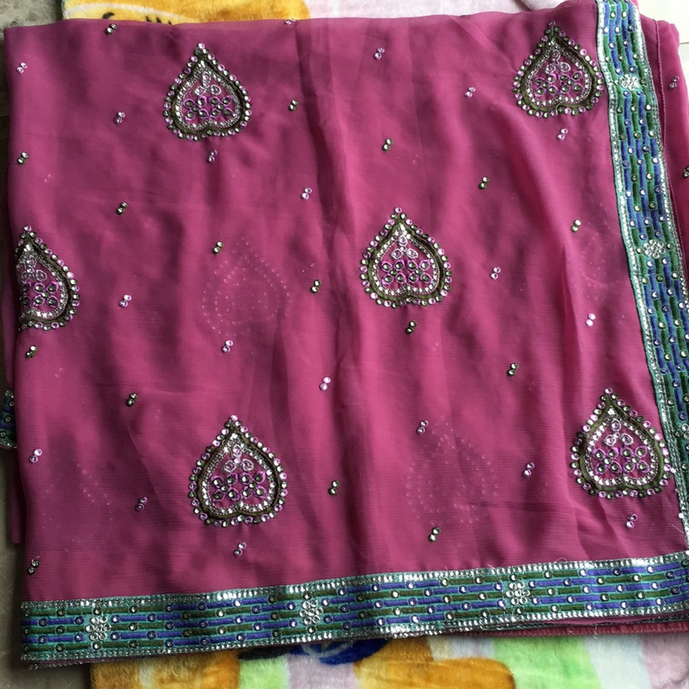 Saree - image 1